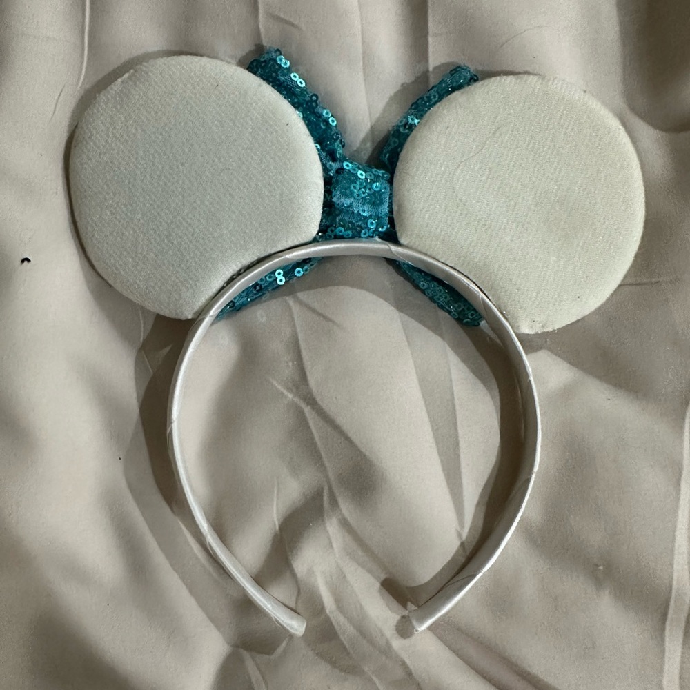 Disney Minnie Mouse ears - Picture 2 of 2